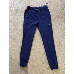 Jaanuu medium tall jogger scrubs NWT